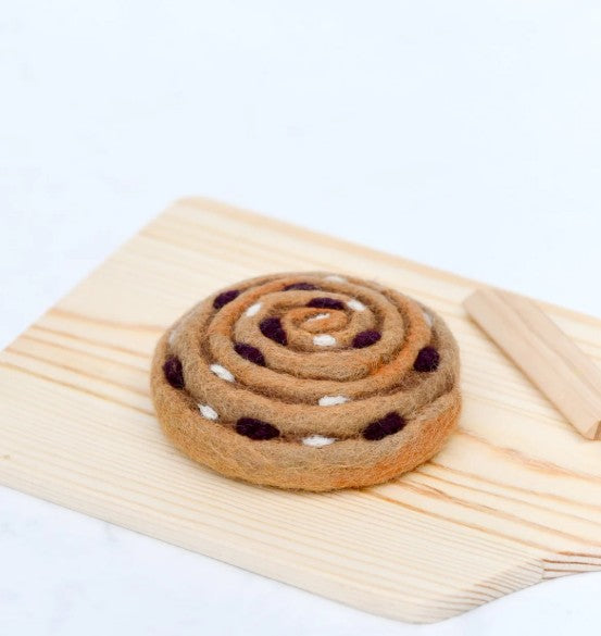 FELT - Pain Aux Raisins Escargot Pastry