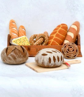 FELT - Pain Aux Raisins Escargot Pastry