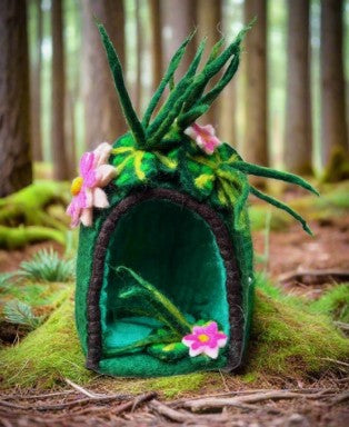 Lilly Mini Fairy Cave