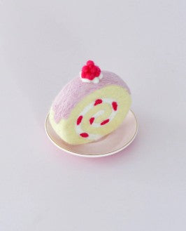 FELT - Strawberry Swiss Roll