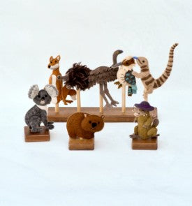 Wombat Stew Finger Puppet Set (8pc) + Hardback Book