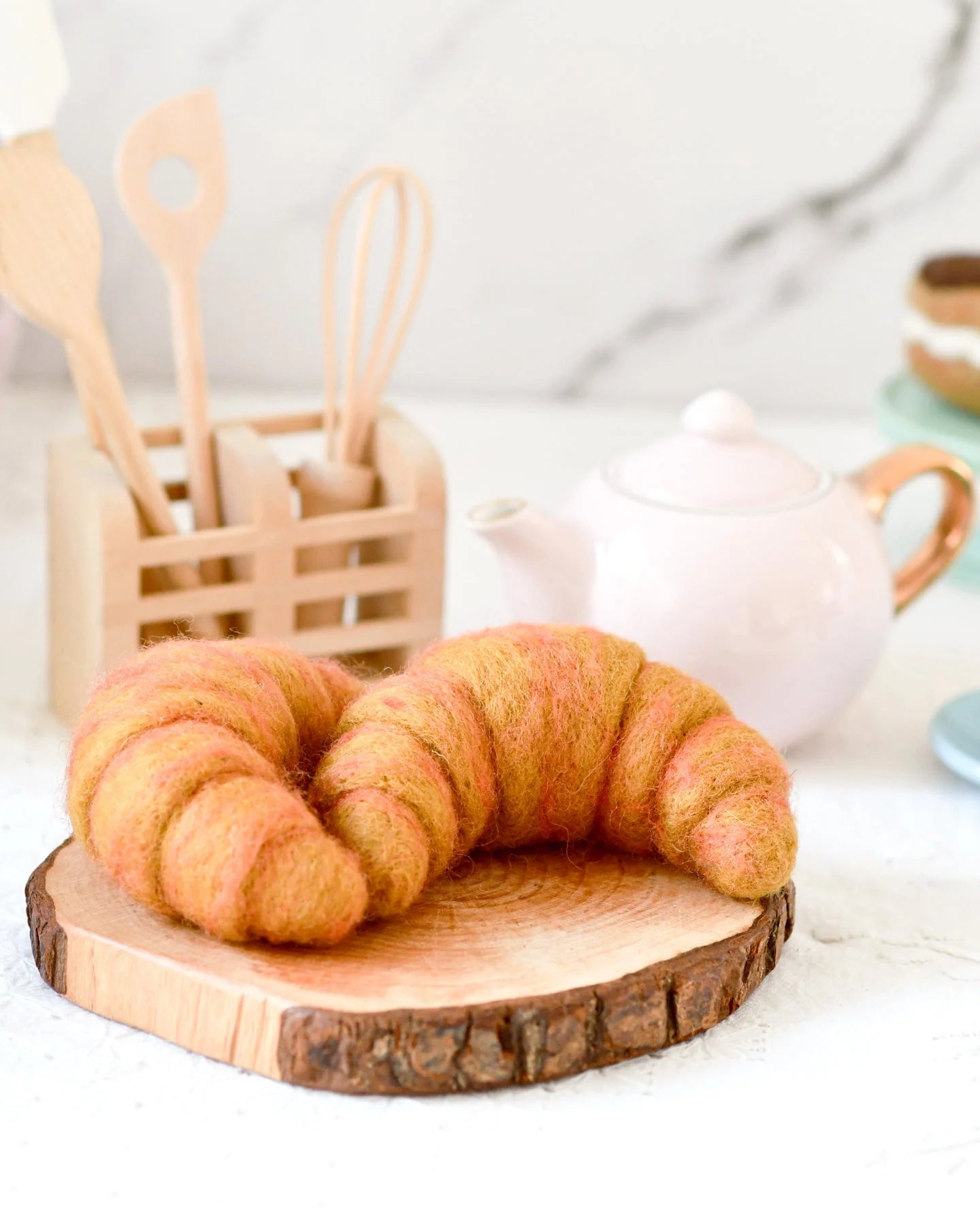 Plain Croissant 1pc - Felt