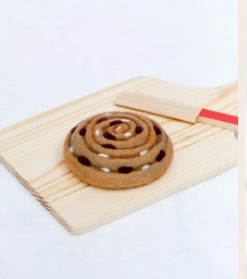 FELT - Pain Aux Raisins Escargot Pastry