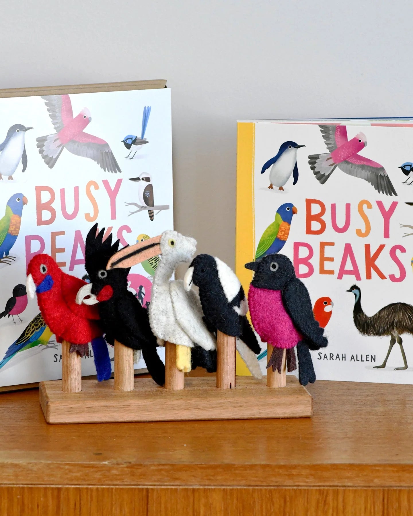 Busy Beaks Finger Puppets and Book