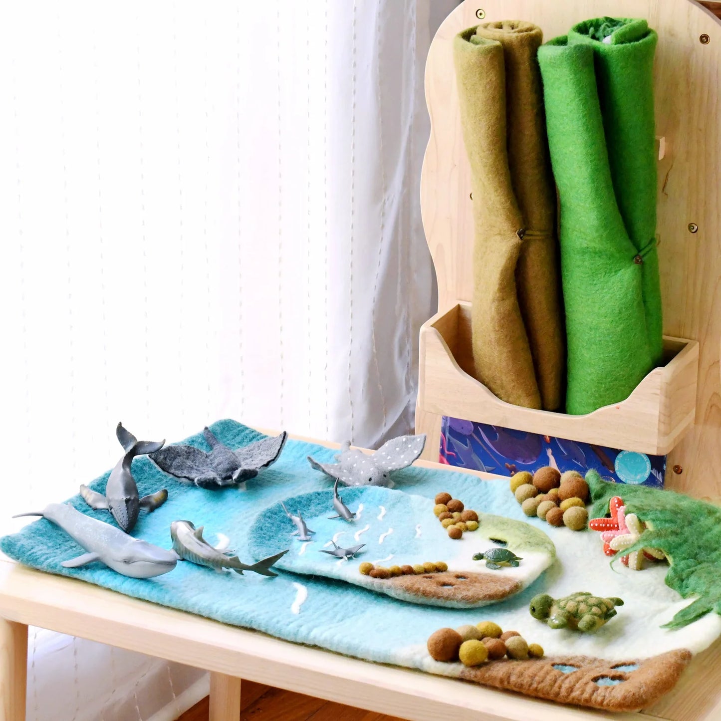 Sea & Rockpool Play Mat Large - Felt