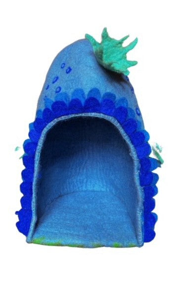 Felt Water Dragon Cave